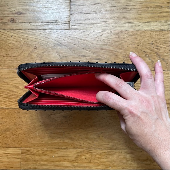 Christian Louboutin Panettone wallet (O/S) - Picture 8 of 16